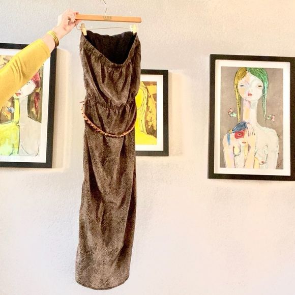 Entra Strapless Belted Dress - Picture 3 of 6